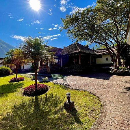 La Quinta Mansion Bed & Breakfast Banos  Exterior photo